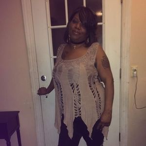 Meet your Posher, Renee